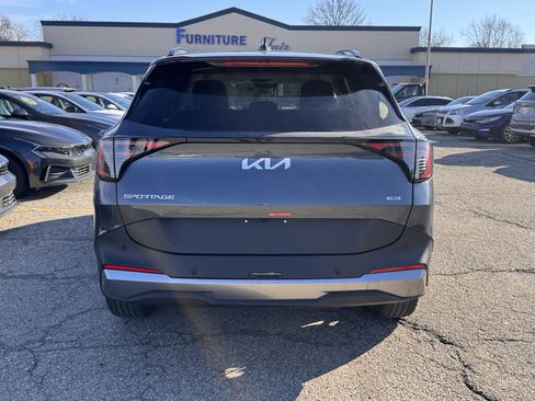 New 2026 Kia Sportage EX w/ EX Panoramic Sunroof Package AWD/4WD image 5