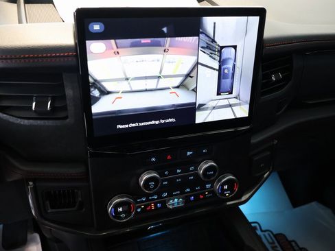 Used 2024 Ford Expedition Max Limited image 21