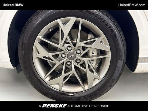 Used 2023 Genesis GV70 2.5T w/ Advanced Package image 2