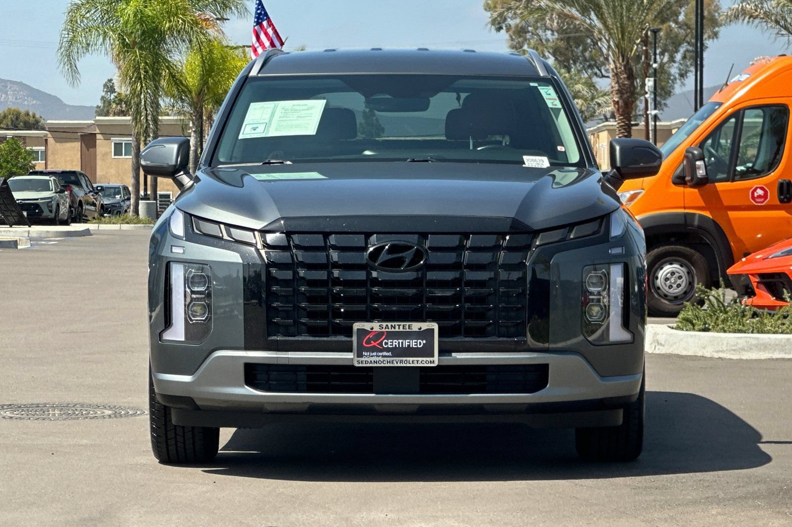 Used 2025 Hyundai Palisade SEL FWD image 9