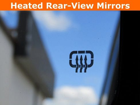 Used 2024 Jeep Wrangler Sahara image 6