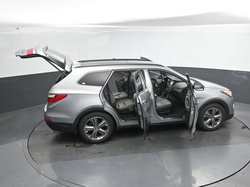 Used 2015 Hyundai Santa Fe Limited w/ Option Group 04 AWD/4WD image 50