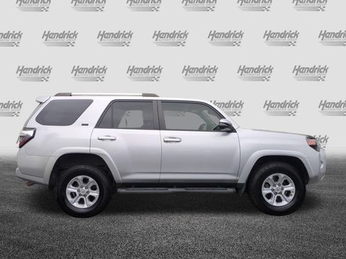 Used 2021 Toyota 4Runner SR5 Premium w/ Moonroof Package AWD/4WD image 11