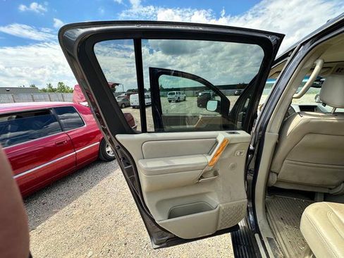 Used 2005 INFINITI QX56 4WD image 24