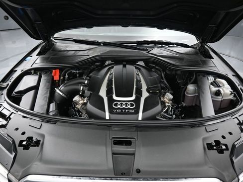 Used 2015 Audi A8 4.0T w/ Premium Package image 52
