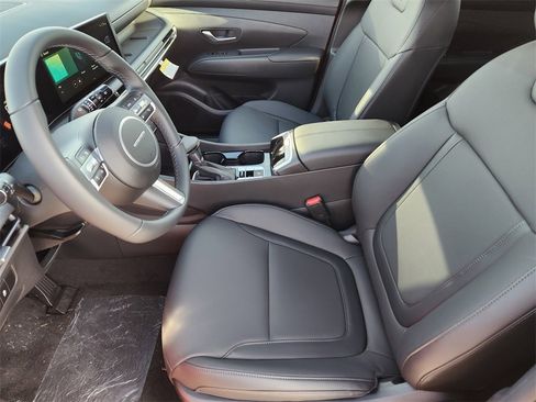 New 2026 Hyundai Tucson XRT image 14