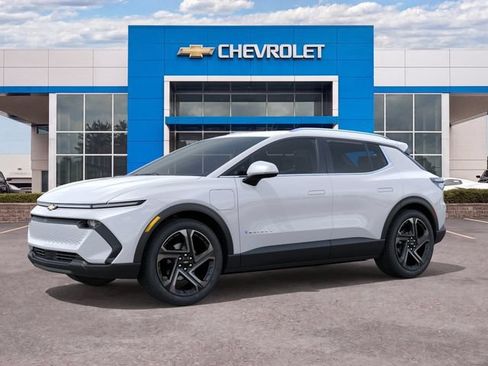 New 2026 Chevrolet Equinox EV LT w/ Convenience Package II FWD image 2