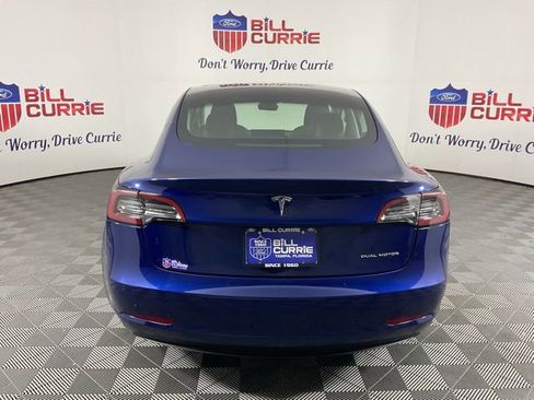 Used 2020 Tesla Model 3 Standard Range image 4