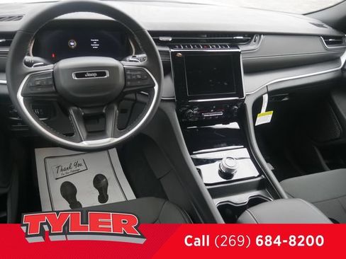 New 2026 Jeep Grand Cherokee Laredo X AWD/4WD image 40