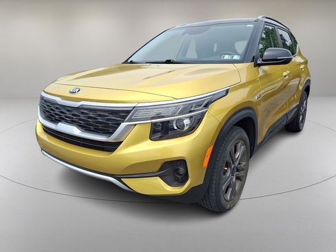 Used 2021 Kia Seltos S AWD/4WD image 5