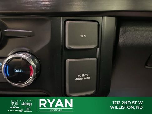 Used 2024 Ford F250 Lariat w/ Sport Appearance Package image 25