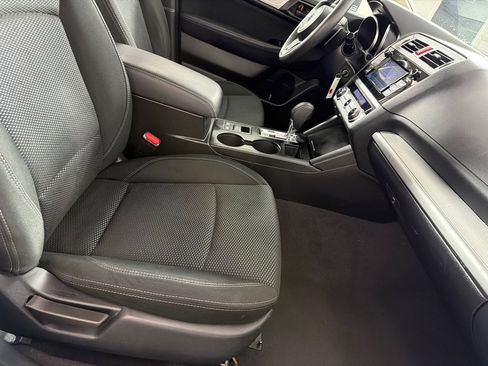Used 2018 Subaru Outback 2.5i AWD/4WD image 21