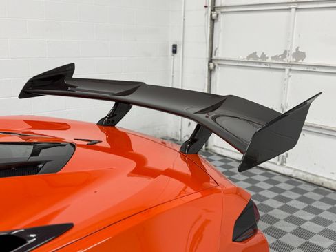 Used 2025 Chevrolet Corvette ZR1 w/ ZR1 Carbon Fiber Aero Package RWD image 19