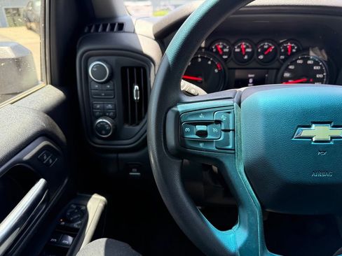 Used 2025 Chevrolet Silverado 2500 Custom w/ Custom Value Package AWD/4WD image 7