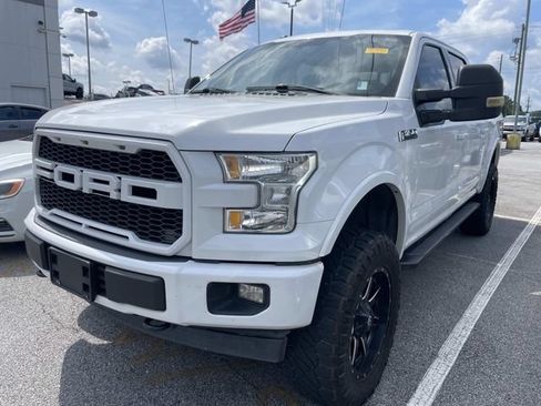 Used 2017 Ford F150 XLT w/ Equipment Group 302A Luxury AWD/4WD image 3