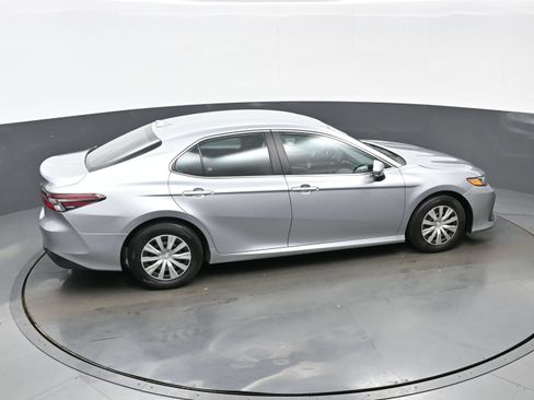 Used 2023 Toyota Camry LE FWD image 41