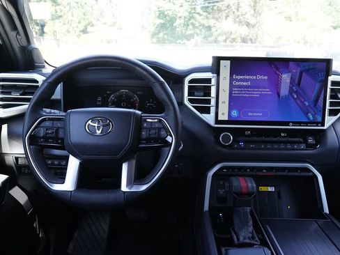 Used 2024 Toyota Tundra Platinum AWD/4WD image 10