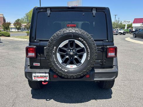 Used 2021 Jeep Wrangler Rubicon AWD/4WD image 4