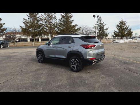 Used 2023 Chevrolet TrailBlazer ACTIV image 29