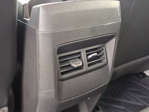 Used 2025 Chevrolet Colorado Trail Boss AWD/4WD image 22