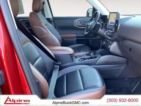 Used 2023 Ford Bronco Sport Outer Banks w/ Tech Package AWD/4WD image 15