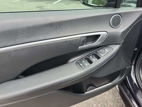 Used 2024 Hyundai Sonata SEL w/ Convenience Package image 15