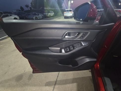 Certified 2026 Nissan Rogue Platinum w/ Platinum Premium Package AWD/4WD image 14