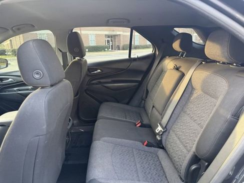 Used 2022 Chevrolet Equinox LT image 27