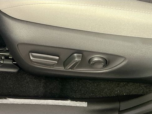 New 2025 Toyota RAV4 XLE image 15