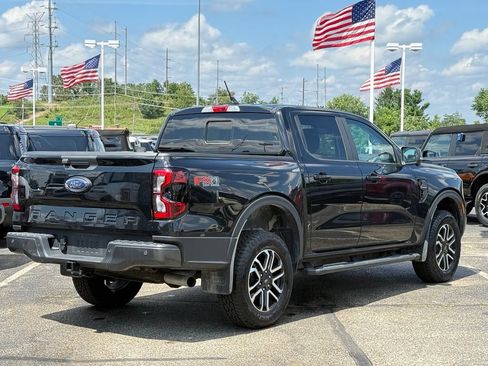 Used 2025 Ford Ranger Lariat w/ FX4 Off-Road Package AWD/4WD image 24