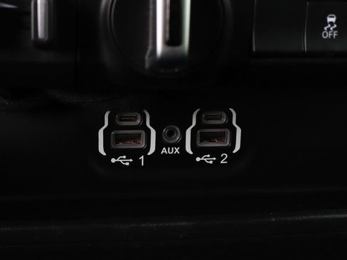 Used 2022 RAM 1500 Laramie w/ Sport Appearance Package AWD/4WD image 42