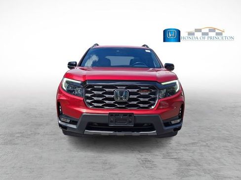 Certified 2023 Honda Passport TrailSport image 2