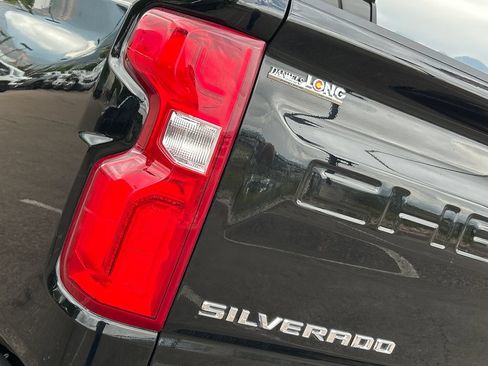 Used 2024 Chevrolet Silverado 1500 LT Trail Boss w/ Convenience Package II AWD/4WD image 23
