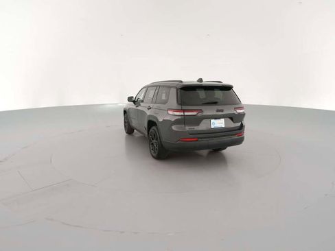 New 2025 Jeep Grand Cherokee L Laredo image 9