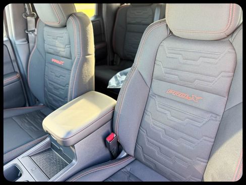 New 2026 Nissan Frontier Pro-X image 21