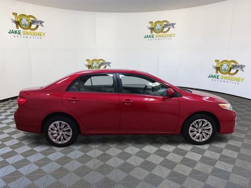 Used 2012 Toyota Corolla LE image 11