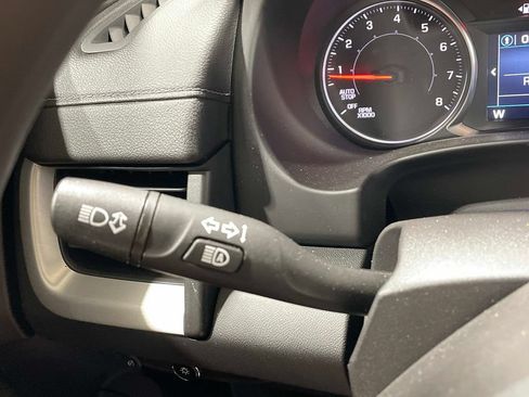 Used 2023 GMC Terrain SLE w/ Driver Convenience Package FWD image 26