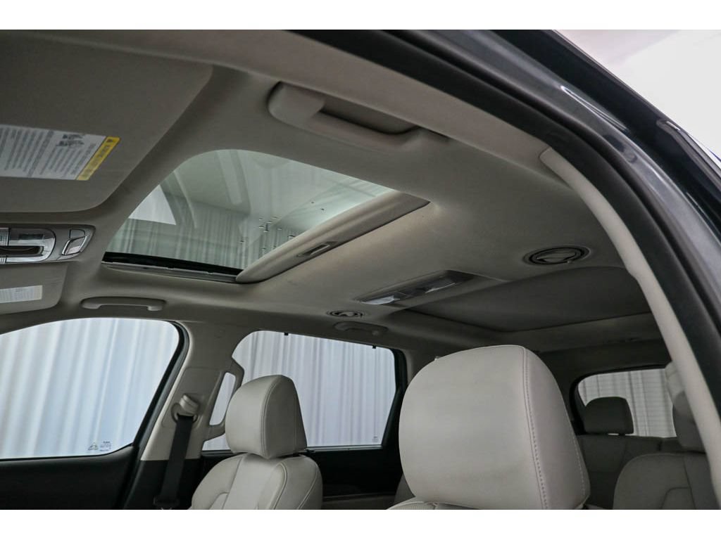 Used 2023 Kia Telluride SX AWD/4WD image 11
