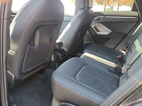 New 2025 Audi Q3 2.0T Premium image 7