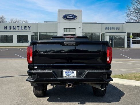 Used 2022 GMC Sierra 3500 Denali image 5