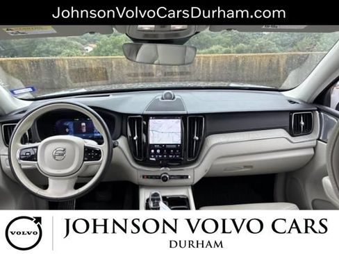 Used 2023 Volvo XC60 B5 Ultimate w/ Climate Package AWD/4WD image 9