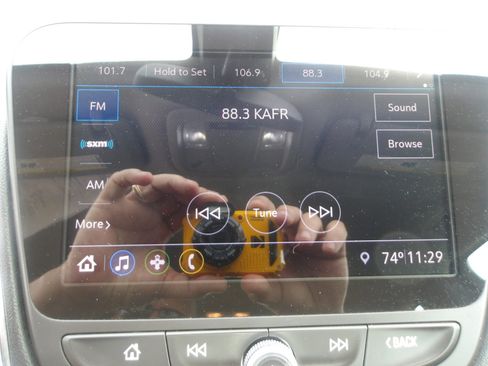 Used 2019 Chevrolet Malibu LT image 22