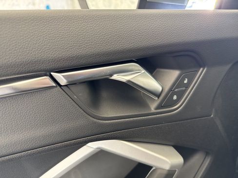 New 2025 Audi Q3 2.0T Premium w/ Convenience Package image 39