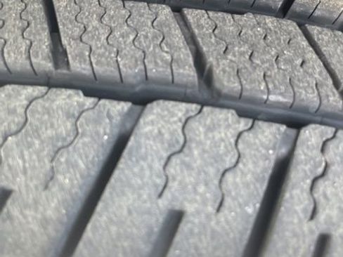 Used 2022 Chevrolet Tahoe Z71 w/ Luxury Package image 3