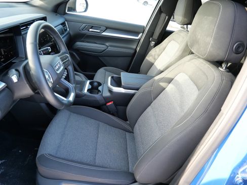 Used 2025 GMC Terrain Elevation image 19