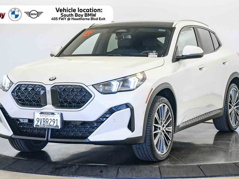 Used 2026 BMW X2 xDrive28i AWD/4WD image 1