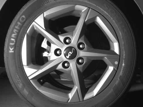 Used 2025 Kia K4 FWD image 15