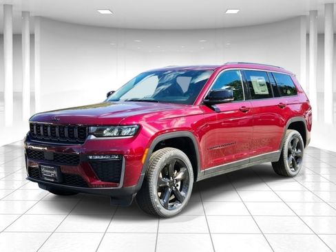 New 2026 Jeep Grand Cherokee L Limited w/ Limited Altitude Package AWD/4WD image 7