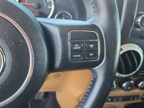 Used 2014 Jeep Wrangler Sahara w/ Connectivity Group image 19