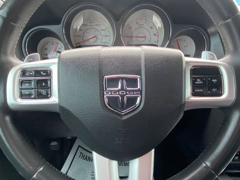 Used 2014 Dodge Challenger R/T image 25